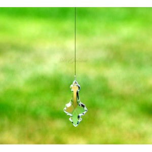 Cross Crystal on Wire (15A)