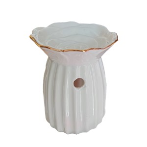 Porcelain Oil Burner H:10 x W: 8.5cm (GLC20S0382)